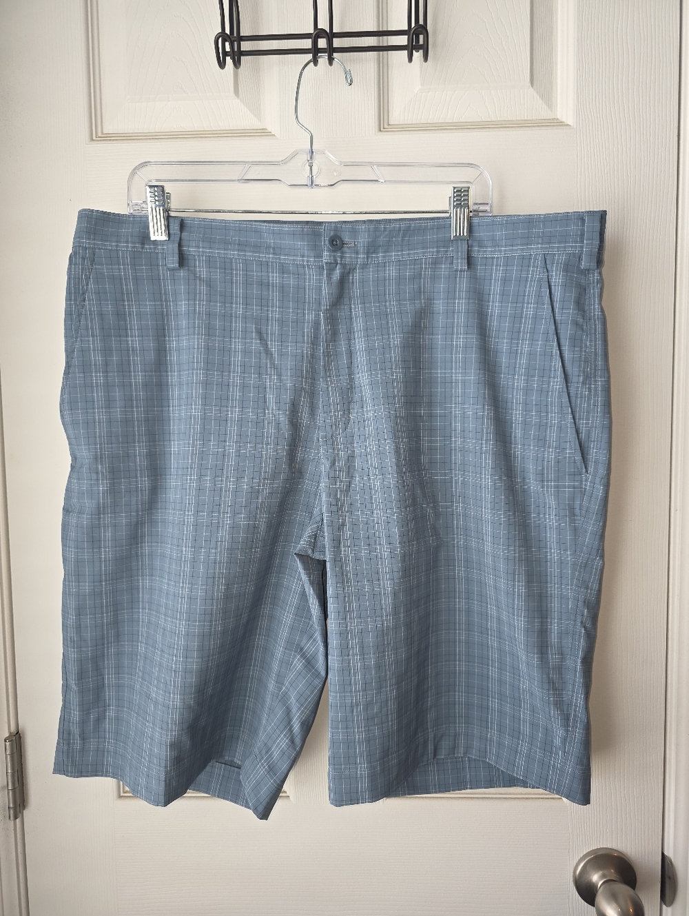 Nike Shorts Mens 38 Blue Plaid Flat Front Stretch Performance Golf Dri Fit